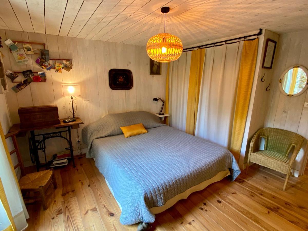BnB à la Carte Viols-en-Laval Esterno foto