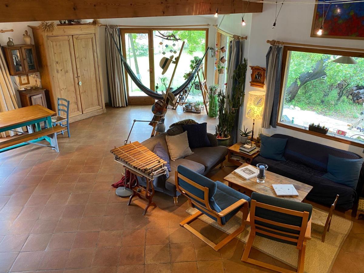 BnB à la Carte Viols-en-Laval Esterno foto