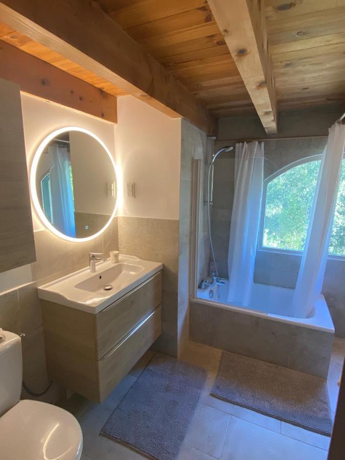BnB à la Carte Viols-en-Laval Esterno foto